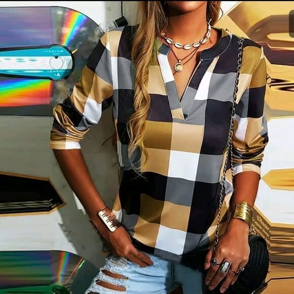 BRAND NEW PLAIT LONG SLEEVES V-NECK T-SHIRTS - Picture 16 of 16